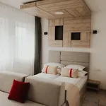 Centar Apart Otel