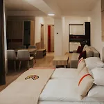 Apart Otel Centar