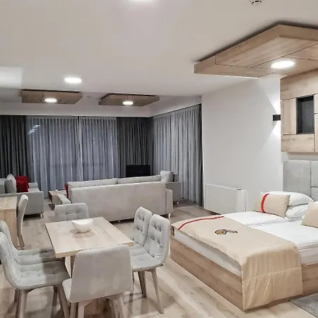 Aparthotel Centar 4*