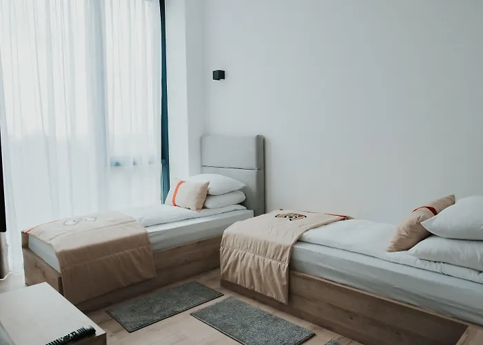 Aparthotel Centar 4*